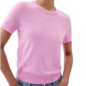 NWT GAP Lightweight CashSoft Short Sleeve Sweater, Bust 34”